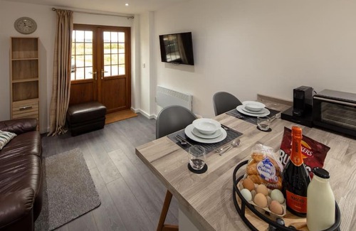 Weston-super-Mare Apartment | Willow Barn, new family-friendly barn conversion.
