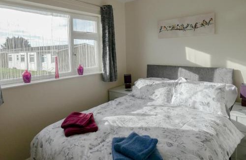 Kessingland House | Willow Cottage