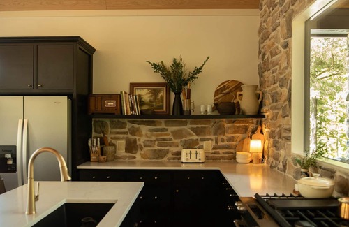 Broken Bow House | Willow Creek – Creek Side, Luxury Cabin