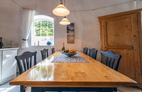 Cuxhaven House | Windmühle Betty an der Nordsee