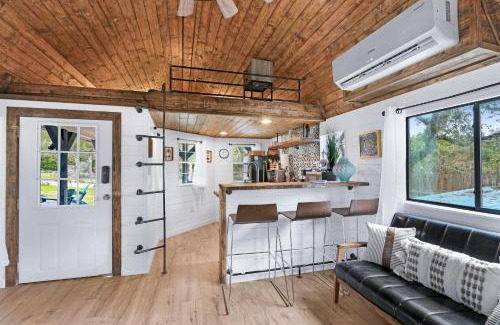 Wimberley House | Windmill Ranch- Stardust Cottage