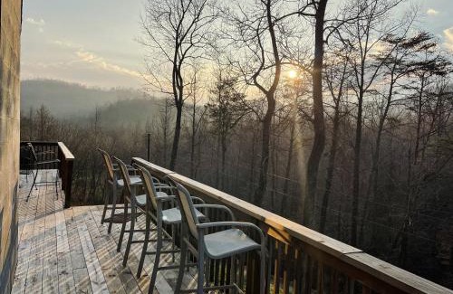 Ashley Oaks House | Windrock Retreat