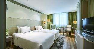 District 5 Hotel | Windsor Plaza Hotel