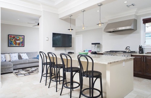 Nassau House | "Windways".Stately Bahamian Estate House