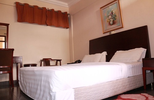 Winneba House | Windy Bay Guest House