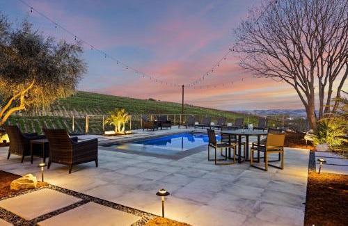 Paso Robles House | Wine Country Estate w Pool Hot Tub The Residence at Truss Wines by AvantStay