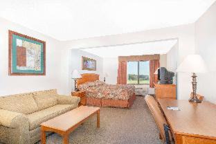 Bentonville Hotel | Wingate by Wyndham Bentonville