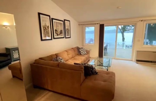 Lochmere Apartment | Winnisquam Lake Front Condo