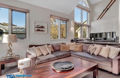 Thredbo Ski Chalet | Wintergreen 5