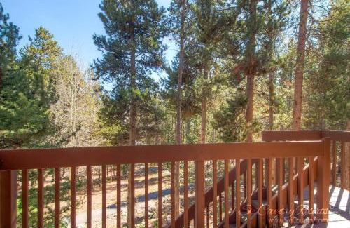 Four O'Clock House | Winterpoint 42 by Ski Country Resorts