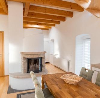 Fresing House | Winzerhaus Römerstrasse