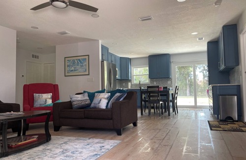 Warm Mineral Springs House | Within walking distance to world renown Warm Mineral Spring Lake in FL.