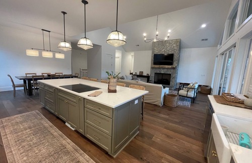 The Arbor House | Wkd Escape, Stunning! New, custom home on Lake James, offering early check-in!