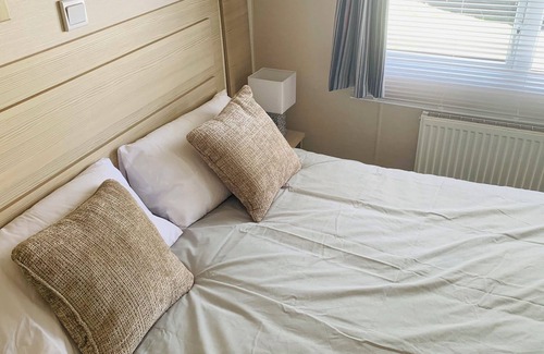 Berwick-upon-Tweed Cabin | Wl56 Haven Haggerston Castle Holiday Park