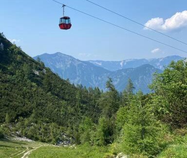 Bad Ischl Apartment | Wohlfühloase mit Bergblick