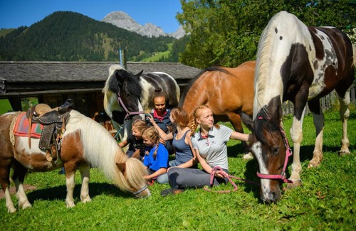 Sankt Martin am Tennengebirge Hotel | Wohlfühlresort und Feriengut Martinerhof