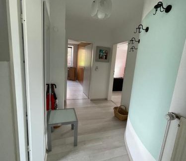 Altengroden Apartment | Wohnen beim Klabautermann mit Südbalkon