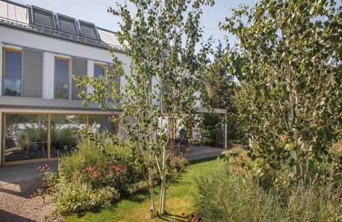 Furstenfeldbruck District Apartment | Wohnen im Architektenhaus - Haus S 1