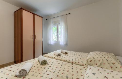 Razanac Apartment | Wohnung für 23 Personen mit Privatsphäre