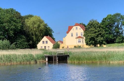 Grubnow Apartment | Wohnung In Der Ersten Etage Des Herrenhauses