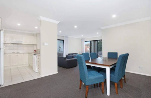 Wollongong CBD Apartment | Wollongong Serviced Apartments