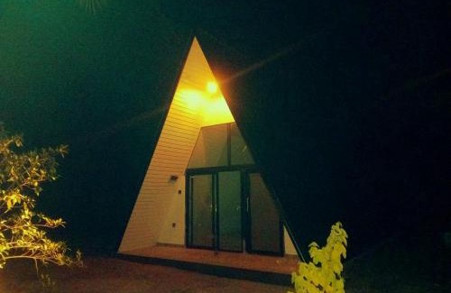 Embilipitiya Hotel | Wonder of Udawalawe Cottage