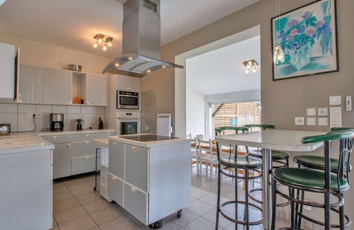 Vieux-Boucau-les-Bains House | Wonderful villa for 8 guests with WIFI, private pool, TV and patio