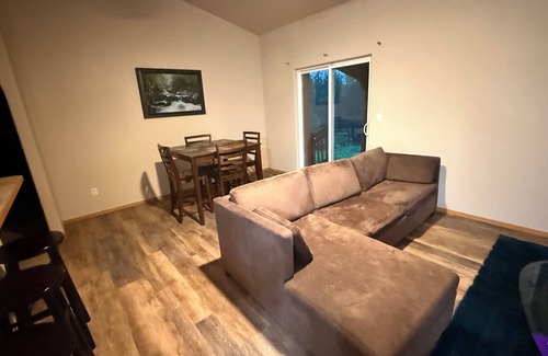 Wasilla House | Wonderful house in Wasilla for a relaxing escape close to many trails and lakes