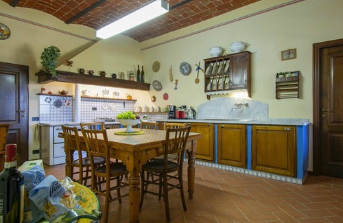 Capraia e Limite Villa | Wonderful private villa for 8 guests with private pool, WIFI, TV, patio and panoramic view
