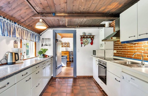 Oberndorf House | Wonderful private villa for 5 guests with WIFI, TV, terrace and pets allowed