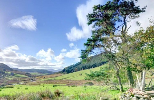 Dolgellau House | Wonderful private villa for 6 people with WIFI, TV, patio, panoramic view and parking