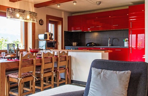 Veysonnaz House | Wonderful private villa for 6 guests with WIFI, terrace and pets allowed