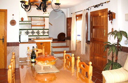 Almunecar Villa | Wonderful private villa for 4 guests with A/C, private pool, WIFI, TV, terrace and pets allowed