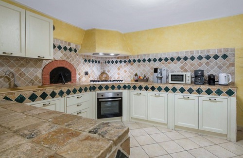 Selvatelle Villa | Wonderful private villa with hot tub, A/C, private pool, WIFI, TV, balcony, pets allowed and par.