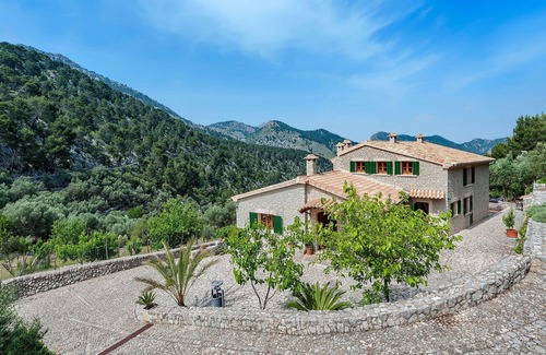 Selva House | Wonderful private villa for 8 guests with WIFI, A/C, private pool, TV and terrace