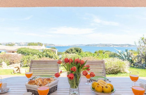 Porto Rafael House | Wonderful private villa for 8 people with TV, terrace, pets allowed and parking