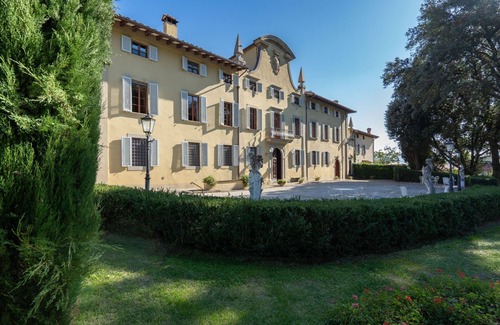 Ronta Villa | Wonderful private villa for 26 people with WIFI, private pool, hot tub, TV and panoramic view
