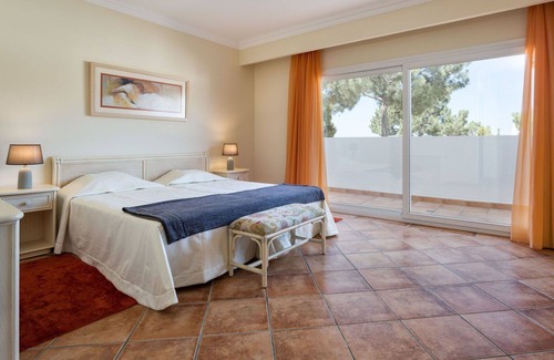 Vale do Garrao House | Wonderful private villa for 6 people with WIFI, private pool, A/C, TV, patio and parking
