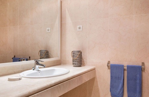Vale do Garrao House | Wonderful private villa for 6 people with WIFI, private pool, A/C, TV, patio and parking