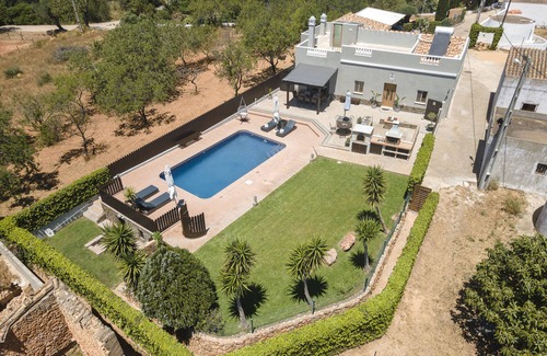 Loule Cottage | Wonderful private villa with swimming pool 10min from the beach!
