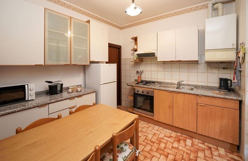 Laveno House | Wonderful villa for 5 guests with WIFI, TV, terrace and pets allowed