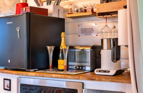 Treknow House | Wonderful villa for 2 people with WIFI and terrace