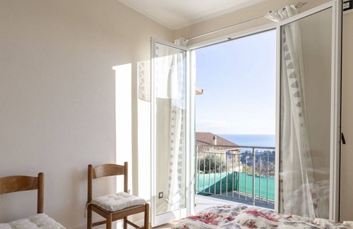 Sanremo House | Wonderful villa for 4 people with WIFI, TV, balcony, pets allowed and parking
