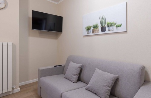 Sanremo House | Wonderful villa for 4 people with WIFI, TV, balcony, pets allowed and parking
