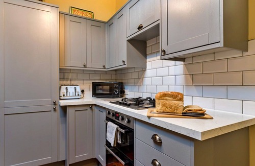Tunstall House | Wonderful villa for 6 people with WIFI