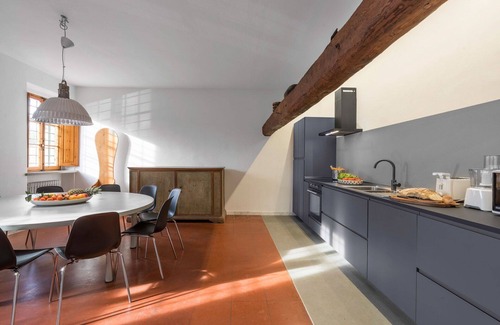 Pistoia Villa | Wonderful villa for 8 people with WIFI, private pool, TV, pets allowed and parking