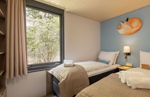 Dalen House | Wonderful villa for 6 people with WIFI, hot tub, pool, TV, terrace and parking