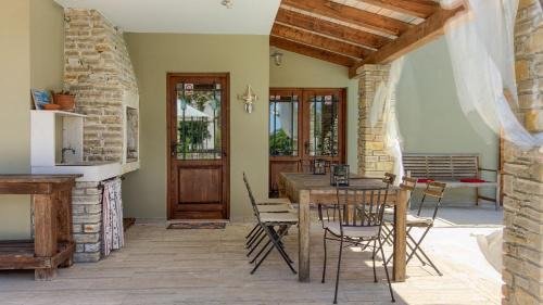 Jursici Villa | Wonderful villa Gracia Patricia with private pool by WiiBuk