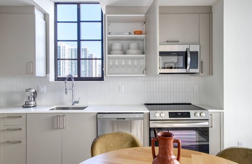 Edgewater Apartment | Wonderful Wynwood 2BR w/Gym & Roof Pool, nr Shops, by Blueground