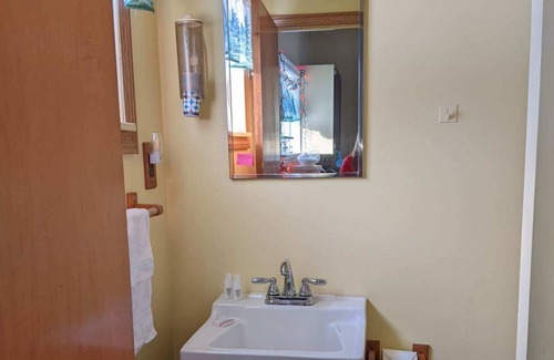 Laurium Apartment | Wonderland #7 55821 Lk Linen Ave